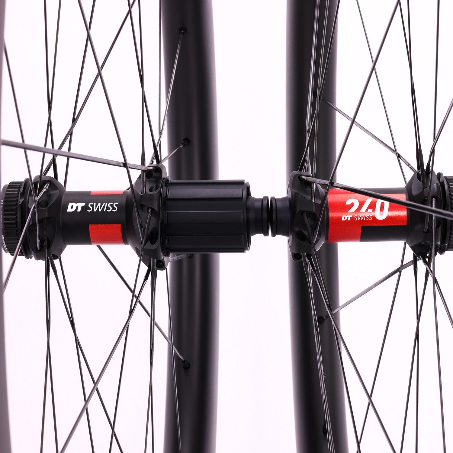 ICAN hooked gravel wheels 70C G24 SL with DT Swiss hubs